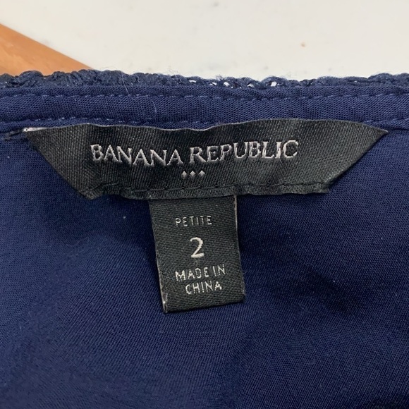 Banana Republic Navy Blue Floral Lace size 2 petite - Picture 8 of 10